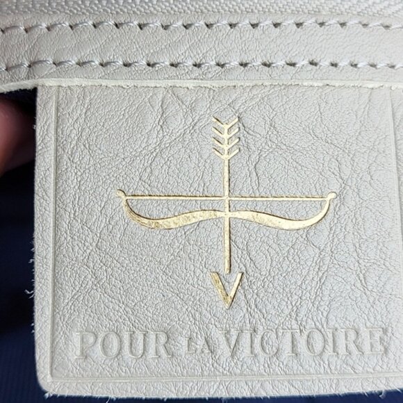 Pour la Victoire leather shoulder bag with chain s - Picture 5 of 7